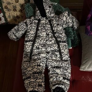 Monochrome Graphic Snowsuit
